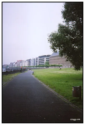 心身의 안정을 찾은 Dusseldorf D+1